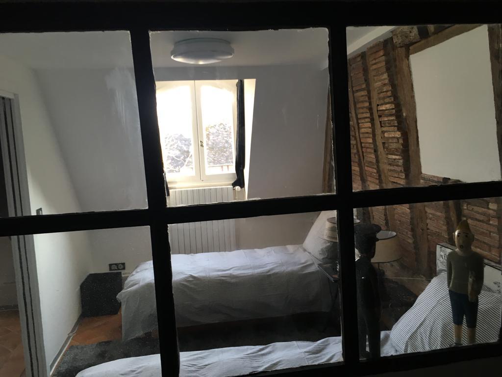 Demeure Des Vieux Bains Bed & Breakfast