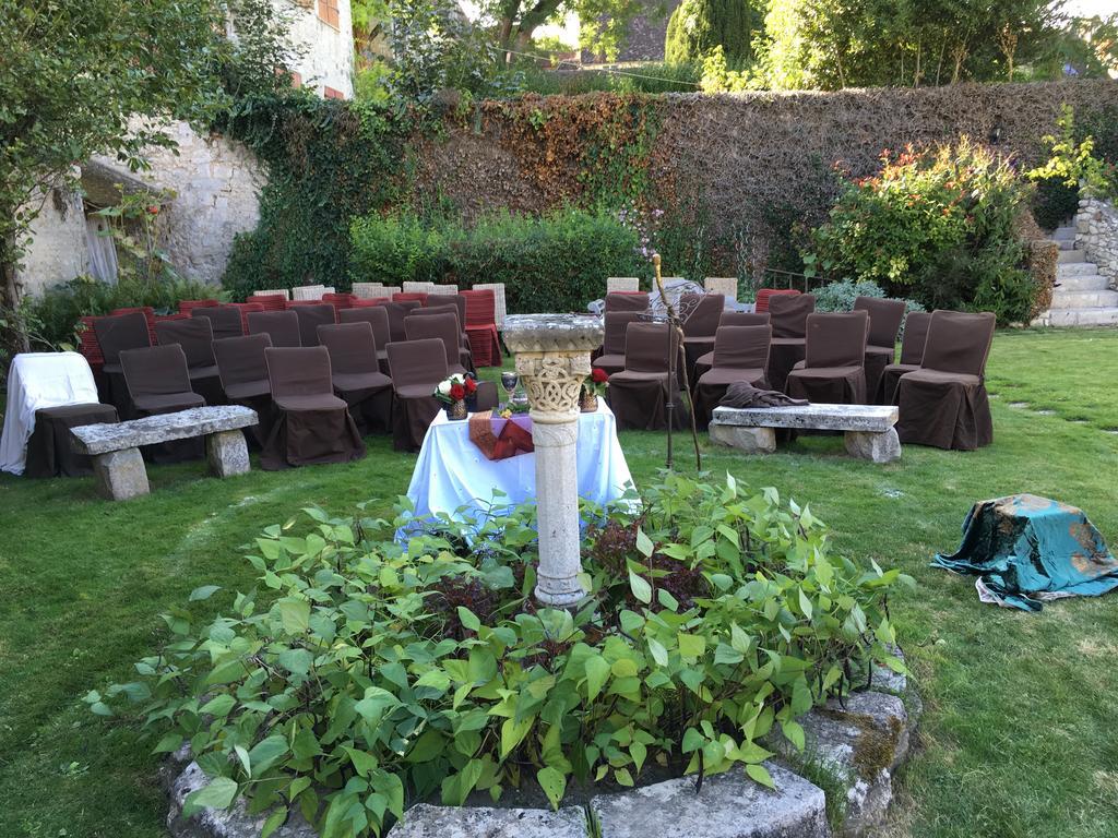 Bed & Breakfast Demeure Des Vieux Bains *